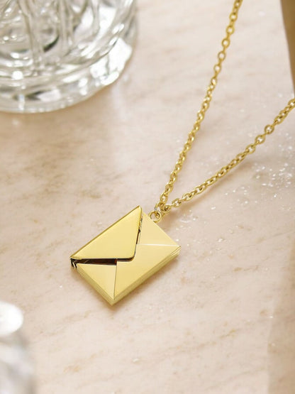 Le cadeau qui fait pleurer de joie ❤️ | Collier Enveloppe Message Secret